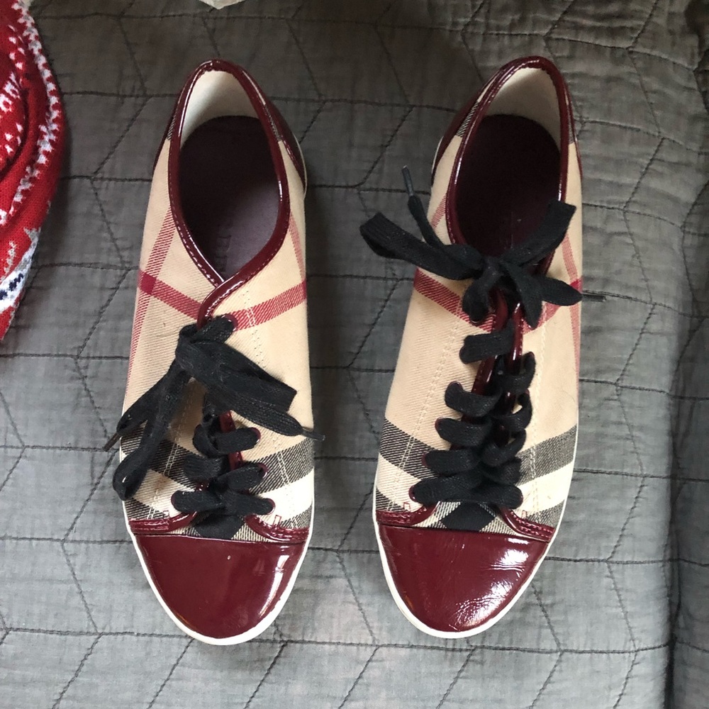 Burberry sneakers